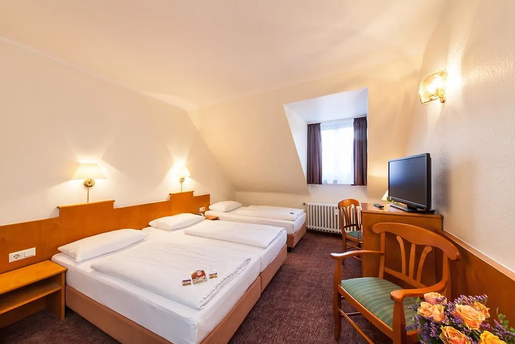 ***  Hotel Ahl Meerkatzen Cologne Germany