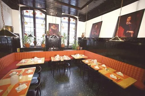 Hotel Ahl Meerkatzen Cologne