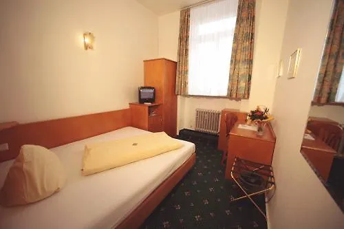 Hotel Ahl Meerkatzen Cologne