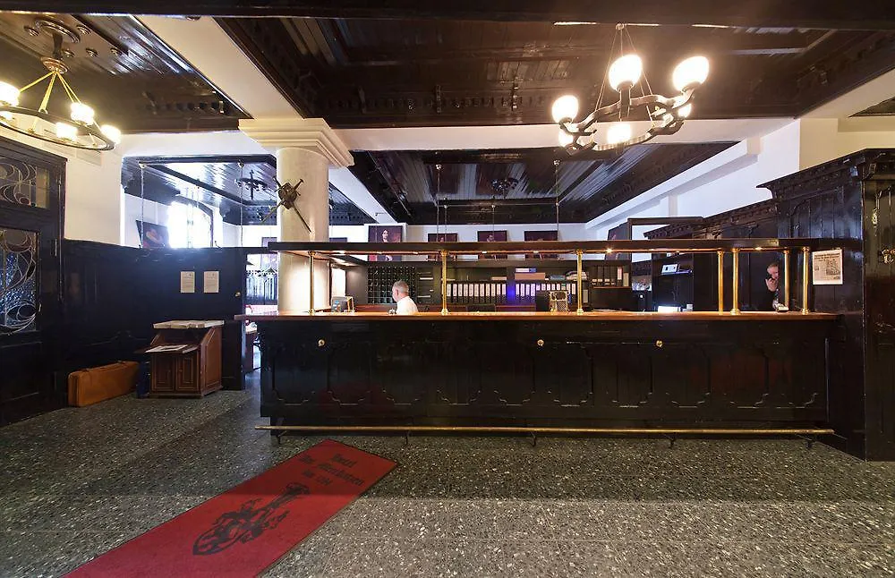 Hotel Ahl Meerkatzen Cologne