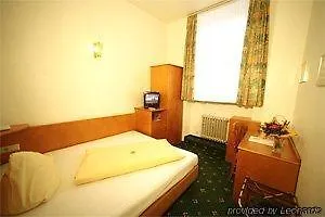 Hotel Ahl Meerkatzen Köln Tyskland